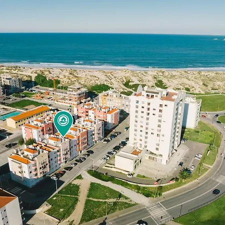 10 - Relax And Surf In פניש