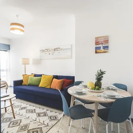 10 - Relax And Surf In Daire Peniche